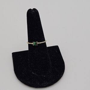 gold tone stackable ring with banded green faux stone size 6.75